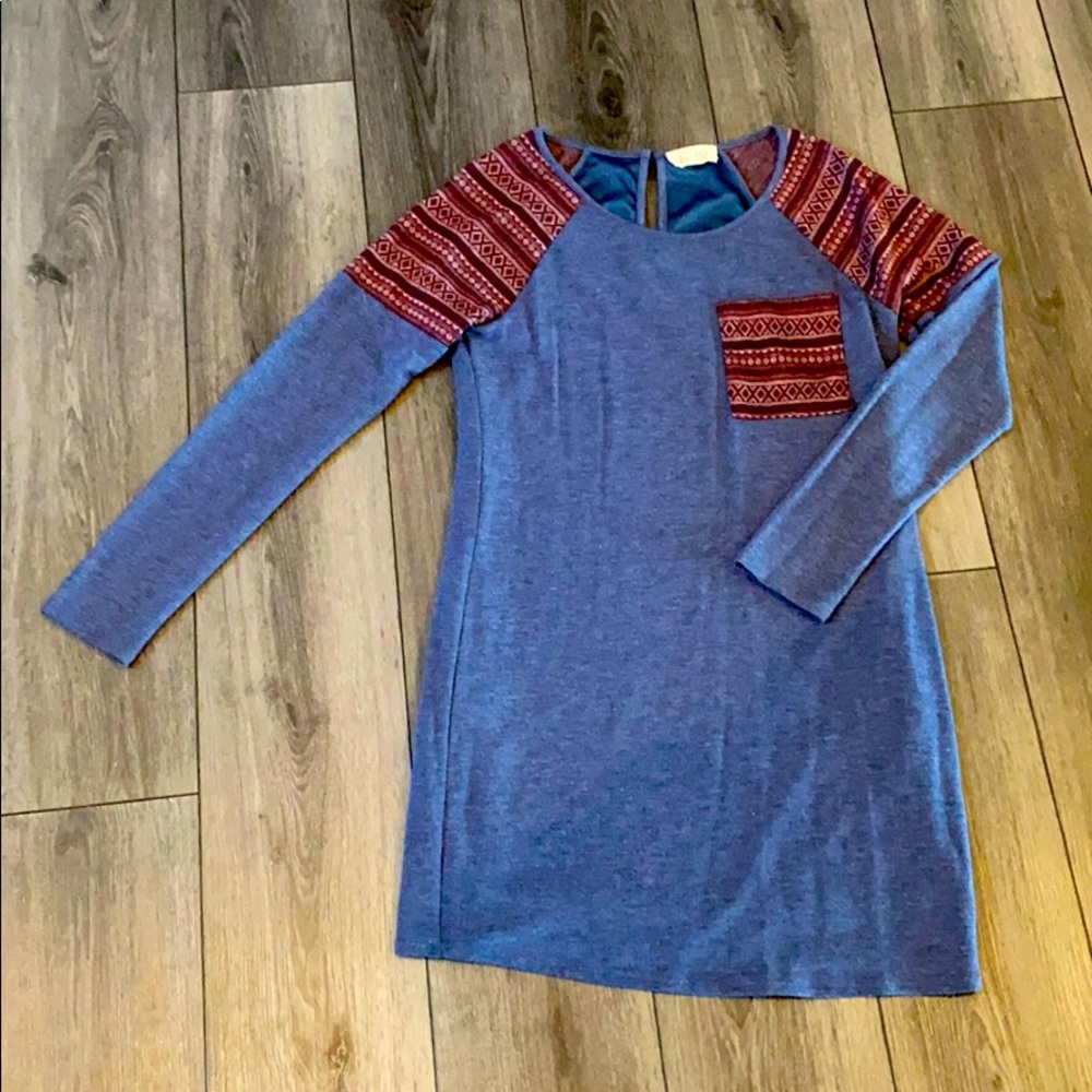 Navy blue long sleeved shirt dress w/ pocket